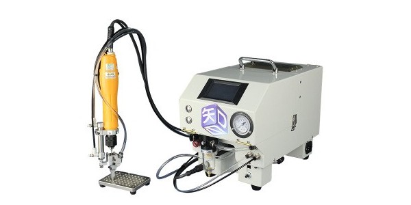 自動(dòng)螺絲供料器是什么？有什么優(yōu)勢(shì)？-堅(jiān)豐股份